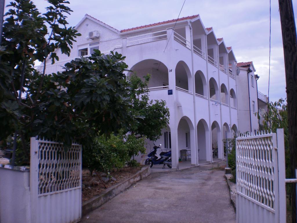 טרוגיר Kilic Apartments מראה חיצוני תמונה