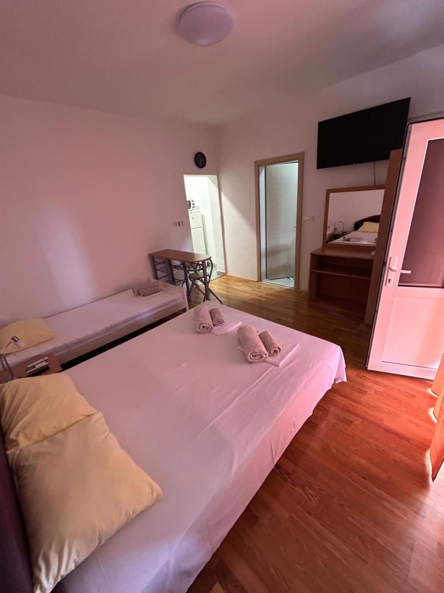 טרוגיר Kilic Apartments מראה חיצוני תמונה