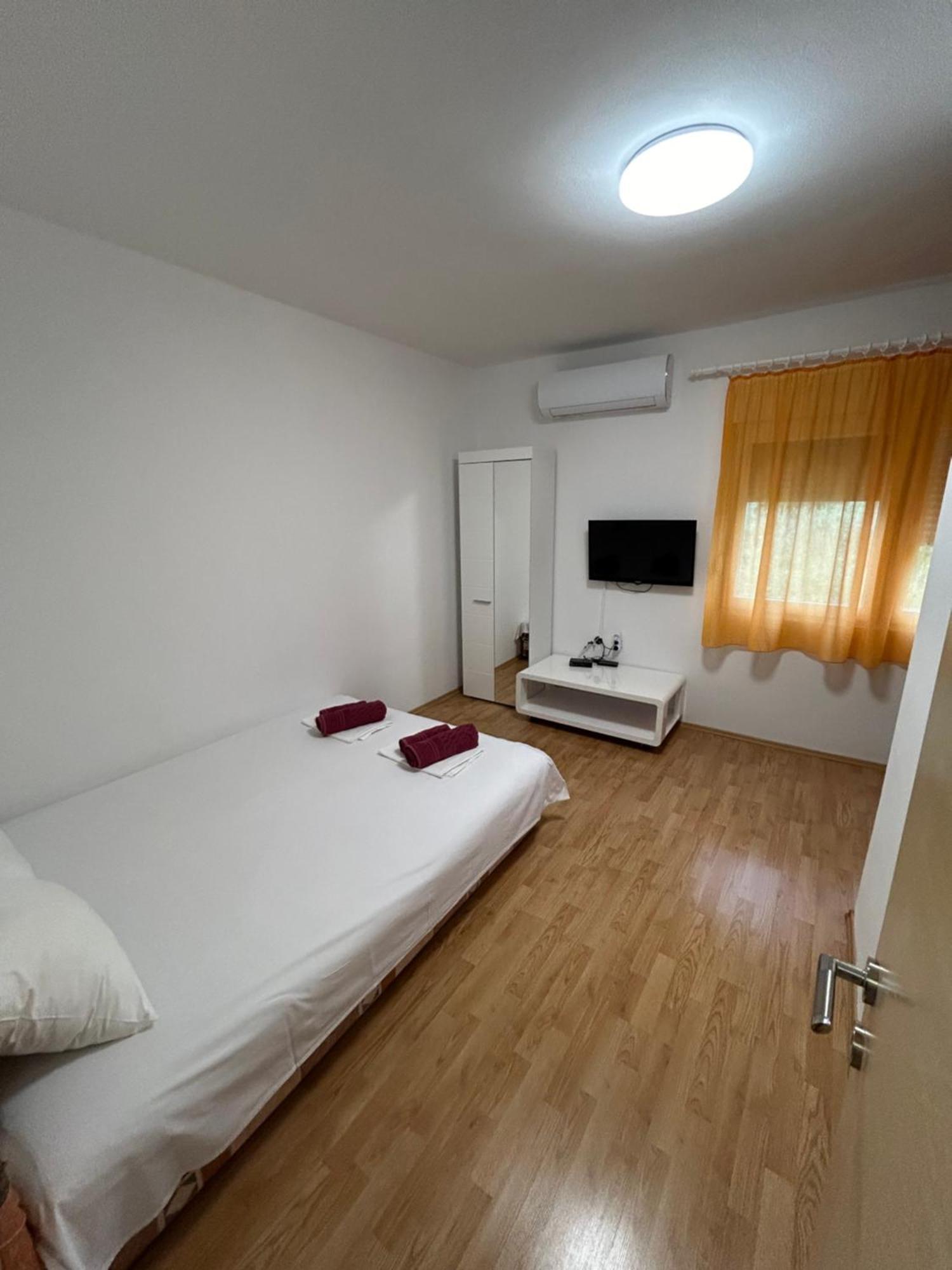 טרוגיר Kilic Apartments מראה חיצוני תמונה